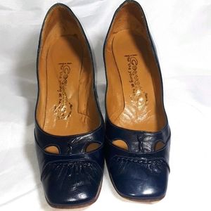 Vintage off shelf shoes